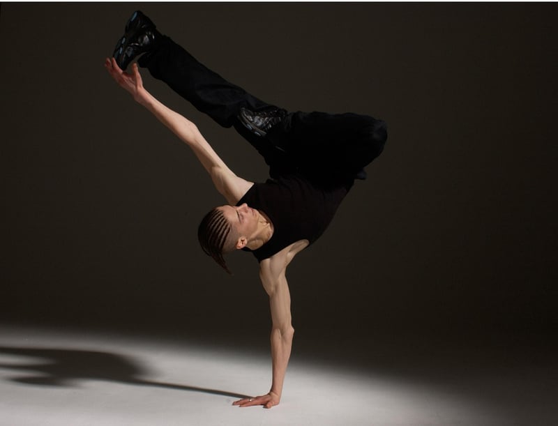 Breakdancing